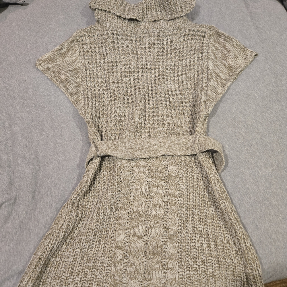 Women's Sweater with Black Belt - Picture 3 of 4